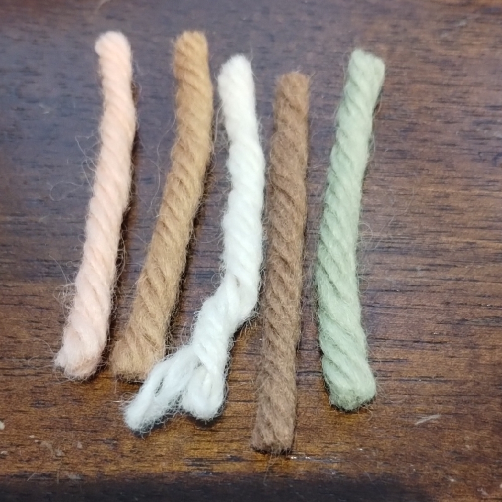 Shillcraft 100% Virgin Wool Yarn Lot Latch Hook Projects, Rugs, Wall Hangings - Picture 5 of 6